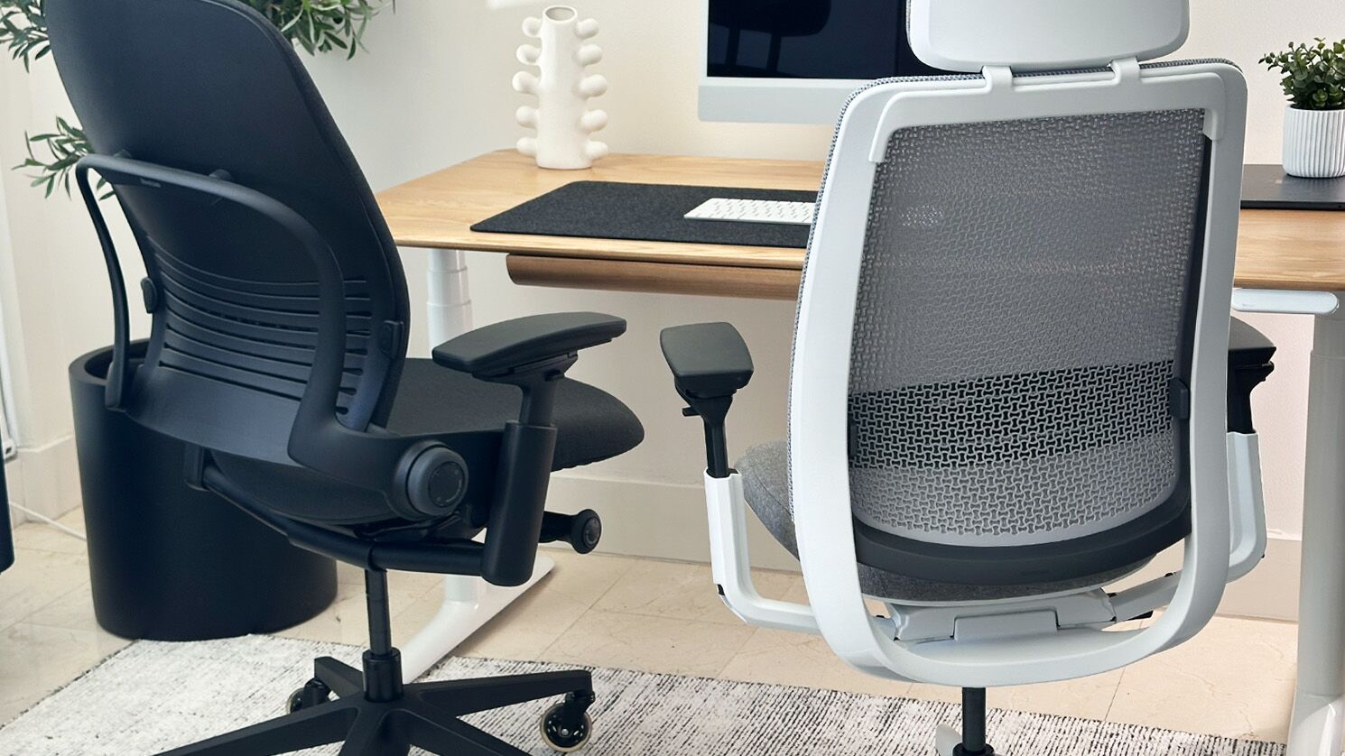 VS-Series (2人用) Steelcase Leap vs Steelcase Series 2: Ultimate Showdown